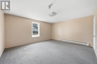 71 QUEEN STREET Prince Edward County (Picton) Ontario photo 28
