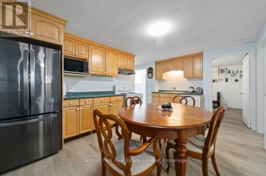 71 QUEEN STREET Prince Edward County (Picton) Ontario photo 38