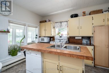 13 SOUTH TRENT STREET Quinte West (Frankford Ward) Ontario photo 19