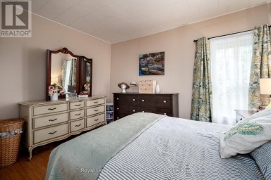 13 SOUTH TRENT STREET Quinte West (Frankford Ward) Ontario photo 27