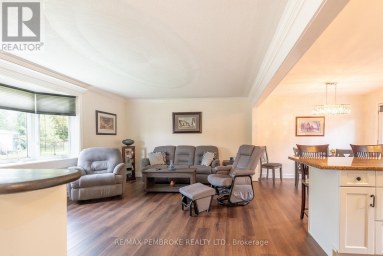 1108 BOUNDARY ROAD Pembroke Ontario photo 14