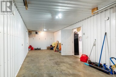 1108 BOUNDARY ROAD Pembroke Ontario photo 9