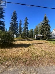 100 BALSAM DRIVE Greenstone (Longlac) Ontario photo 3