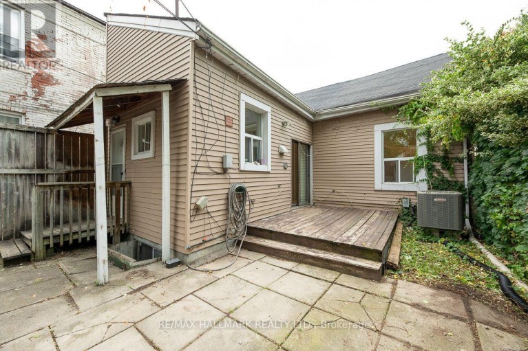 478 LOGAN AVENUE, Toronto (South Riverdale), Ontario, M4M2P4