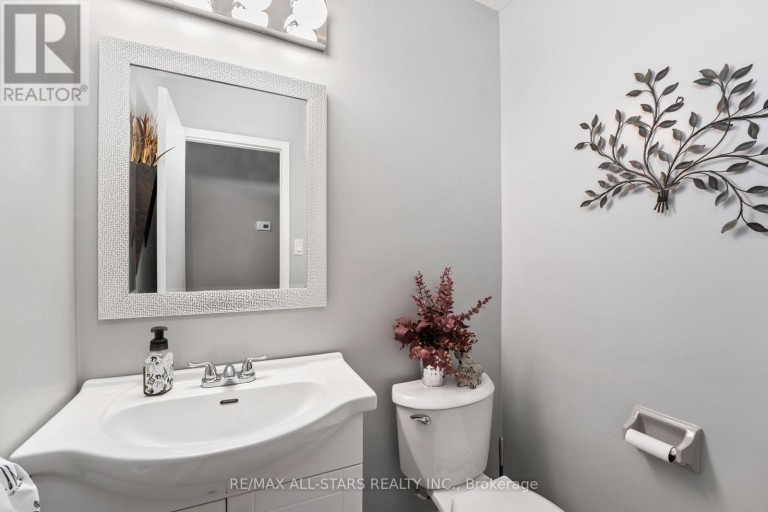 222 BISCAYNE BOULEVARD, Georgina (Keswick South), Ontario, L4P3L8