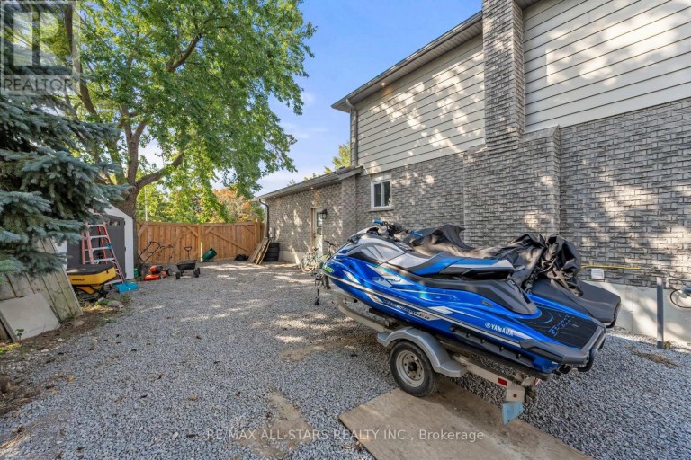222 BISCAYNE BOULEVARD, Georgina (Keswick South), Ontario, L4P3L8