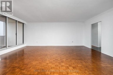 2409 - 85 EMMETT AVENUE Toronto (Mount Dennis) Ontario photo 12