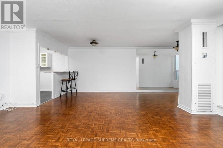 2409 - 85 EMMETT AVENUE, Toronto (Mount Dennis), Ontario, M6M5A2