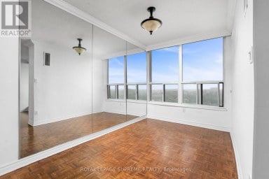 2409 - 85 EMMETT AVENUE Toronto (Mount Dennis) Ontario photo 16