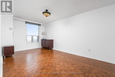 2409 - 85 EMMETT AVENUE Toronto (Mount Dennis) Ontario photo 19