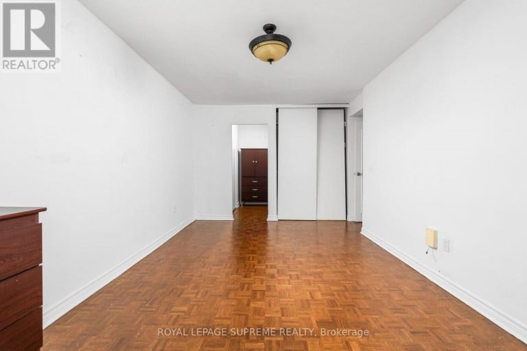 2409 - 85 EMMETT AVENUE, Toronto (Mount Dennis), Ontario, M6M5A2