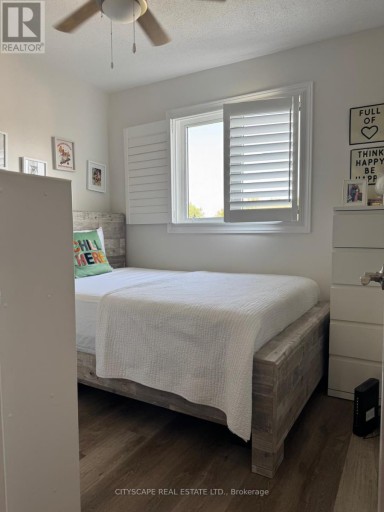 76 EASTHAMPTON ROAD, Hamilton (Stoney Creek), Ontario, L8E6C4