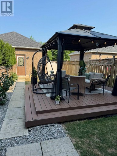 76 EASTHAMPTON ROAD, Hamilton (Stoney Creek), Ontario, L8E6C4
