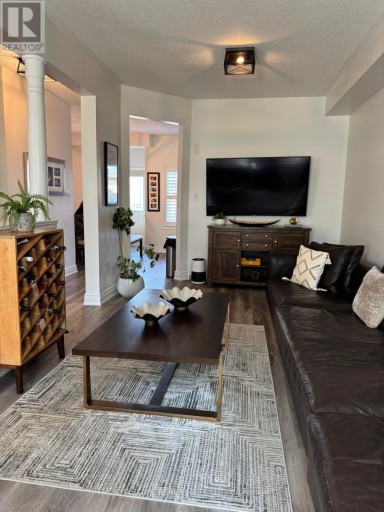 76 EASTHAMPTON ROAD, Hamilton (Stoney Creek), Ontario, L8E6C4