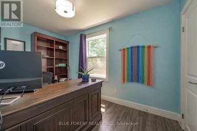966 GLENBANNER ROAD London South (South Y) Ontario photo 19
