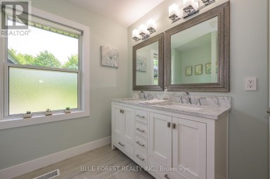 966 GLENBANNER ROAD London South (South Y) Ontario photo 21