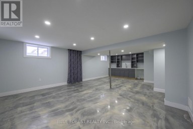 966 GLENBANNER ROAD London South (South Y) Ontario photo 27