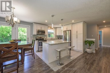 966 GLENBANNER ROAD London South (South Y) Ontario photo 8