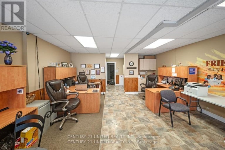 283 GEORGE STREET N, Peterborough (Town Ward 3), Ontario, K9J3H3