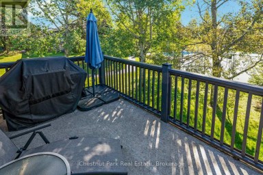 678 JOHNSTON PARK AVENUE Collingwood Ontario photo 4