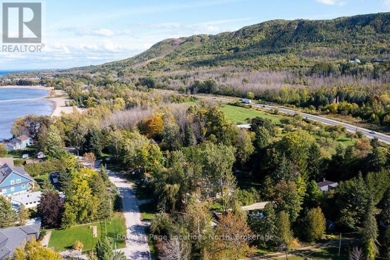 128 TESKEY DRIVE, Blue Mountains, Ontario, N0H1J0
