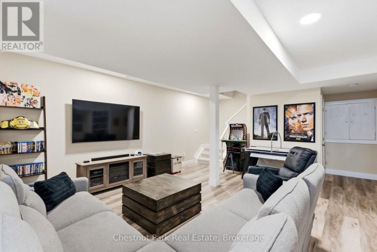 20 MORGAN HEIGHTS DRIVE, Huntsville (Chaffey), Ontario, P1H1B7