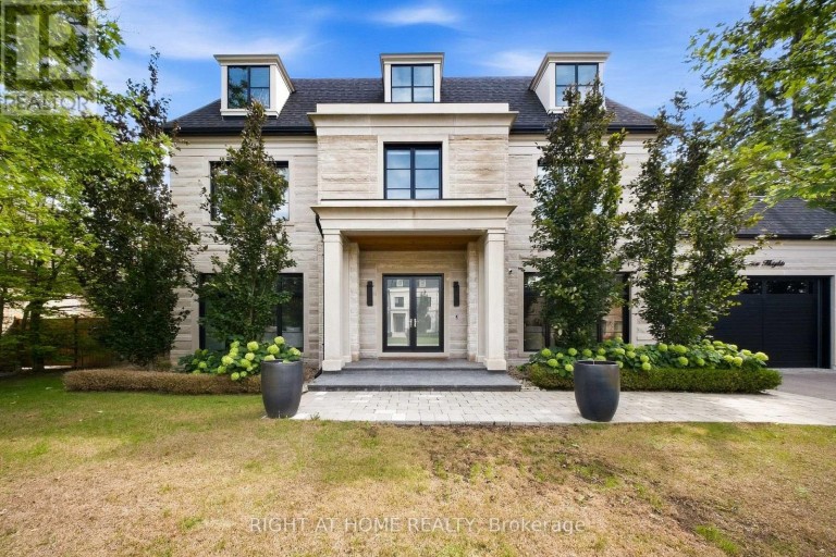 125 CLEARVIEW HEIGHTS, King (King City), Ontario, L7B1H6