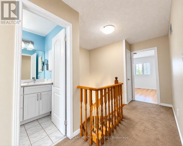 6143 SNOWY OWL CRESCENT, Mississauga (Lisgar), Ontario, L5N7B5