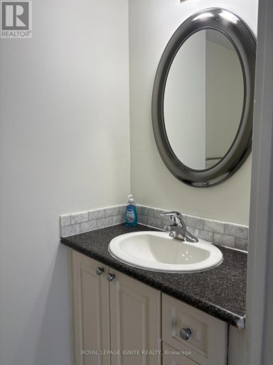 1105 - 3590 KANEFF CRESCENT, Mississauga (Mississauga Valleys), Ontario, L5A3X3