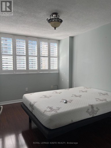 1105 - 3590 KANEFF CRESCENT, Mississauga (Mississauga Valleys), Ontario, L5A3X3