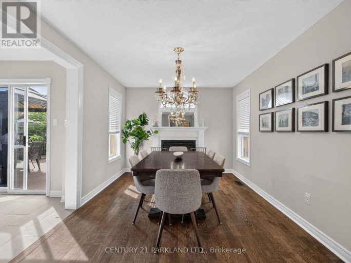228 ROSEMOUNT AVENUE, Toronto (Humberlea-Pelmo Park), Ontario, M9N3X6