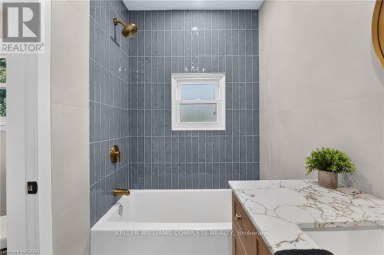 43 BRUCEDALE AVENUE E Hamilton (Centremount) Ontario photo 17