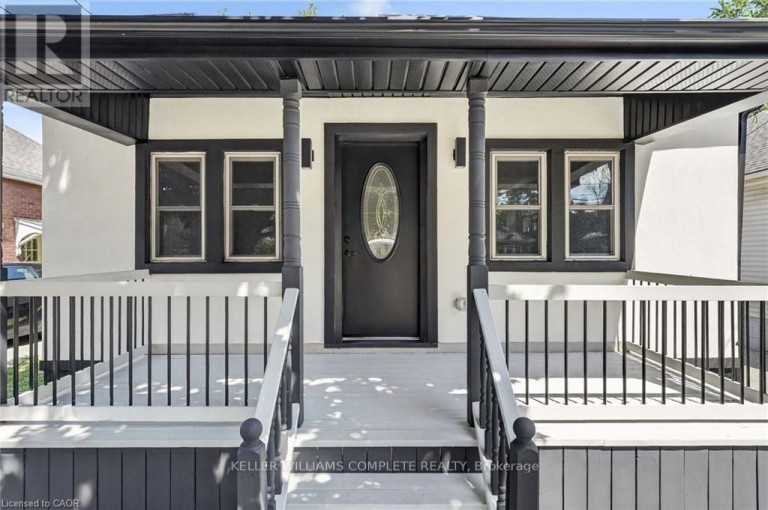 43 BRUCEDALE AVENUE E, Hamilton (Centremount), Ontario, L9A1N1