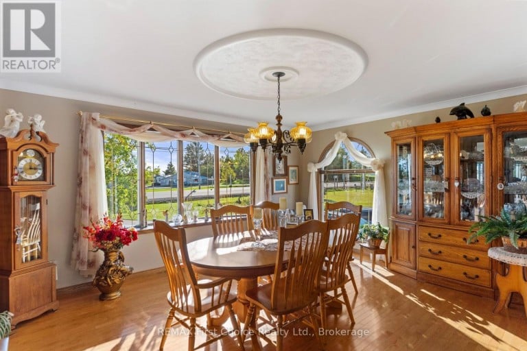 3410 HWY 11 71 HIGHWAY, La Vallee, Ontario, P0W1C0