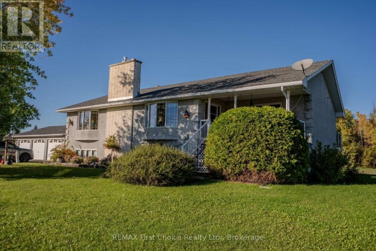 3410 HWY 11 71 HIGHWAY, La Vallee, Ontario, P0W1C0