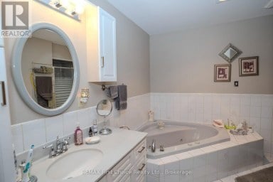 3410 HWY 11 71 HIGHWAY La Vallee Ontario photo 27