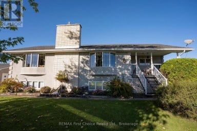 3410 HWY 11 71 HIGHWAY La Vallee Ontario photo 3