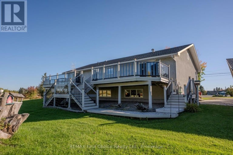 3410 HWY 11 71 HIGHWAY, La Vallee, Ontario, P0W1C0