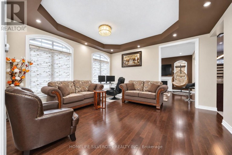 355 ROBERT PARKINSON DRIVE, Brampton (Northwest Brampton), Ontario, L7A0G1
