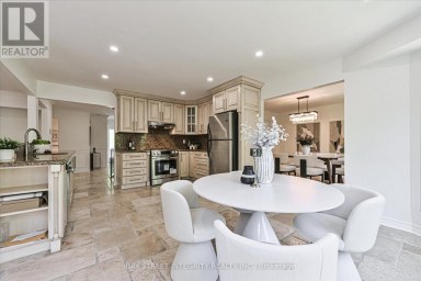 151 OLD SURREY LANE Richmond Hill (South Richvale) Ontario photo 11