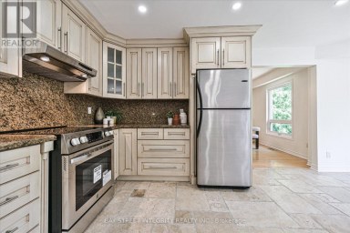 151 OLD SURREY LANE Richmond Hill (South Richvale) Ontario photo 13