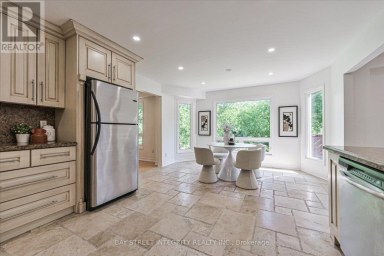 151 OLD SURREY LANE Richmond Hill (South Richvale) Ontario photo 14