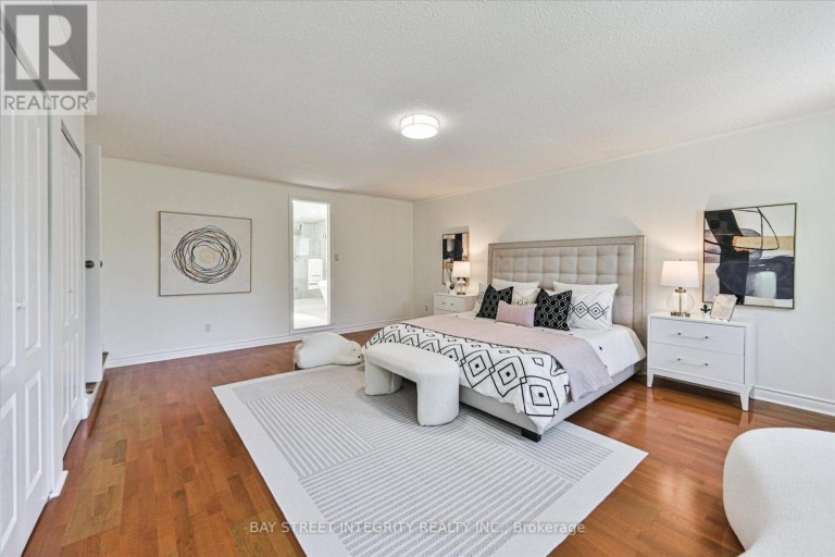 151 OLD SURREY LANE, Richmond Hill (South Richvale), Ontario, L4C6R9
