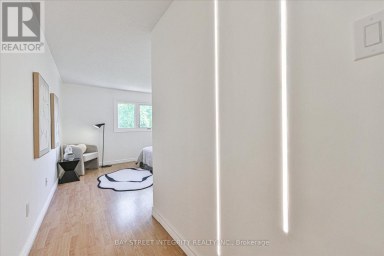 151 OLD SURREY LANE Richmond Hill (South Richvale) Ontario photo 28