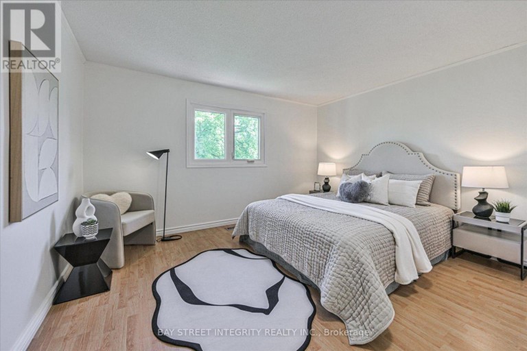 151 OLD SURREY LANE, Richmond Hill (South Richvale), Ontario, L4C6R9