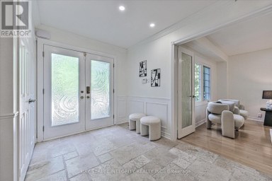 151 OLD SURREY LANE Richmond Hill (South Richvale) Ontario photo 3