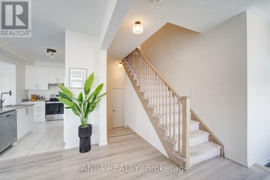111 CARNEROS WAY Markham (Cedar Grove) Ontario photo 20
