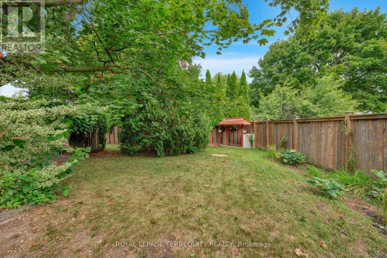 126 PARTRIDGE CRESCENT, Chatham-Kent (Chatham), Ontario, N7L1E9
