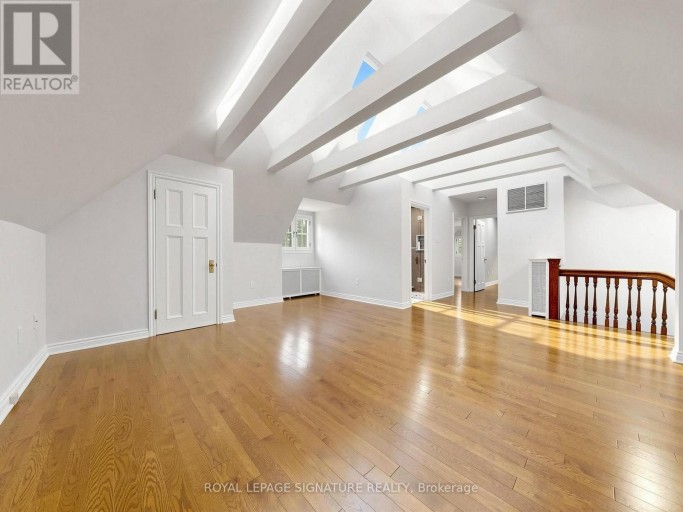 92 INGLEWOOD DRIVE, Toronto (Rosedale-Moore Park), Ontario, M4T1H5