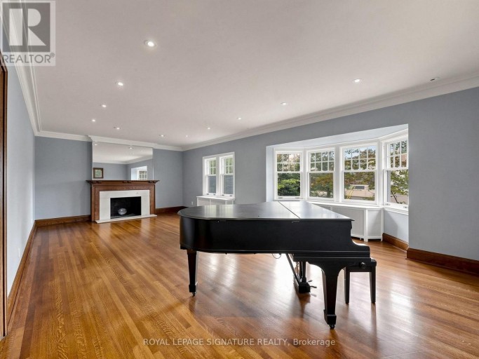 92 INGLEWOOD DRIVE, Toronto (Rosedale-Moore Park), Ontario, M4T1H5